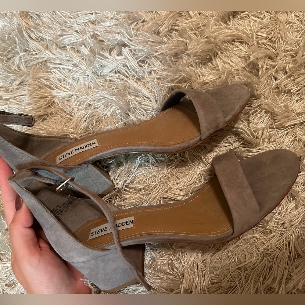 steve madden small heels. grayish color. size 7. WORN ONCE